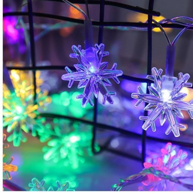  Snowflake Lights Connectable Christmas Fairy Lights (ESG19721)